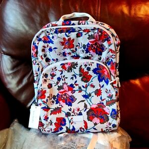Nwt Vera Bradley backpack 🎒